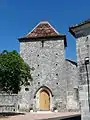 La façade occidentale de l'église.