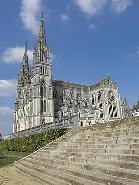 Image illustrative de l’article Basilique Notre-Dame de Montligeon