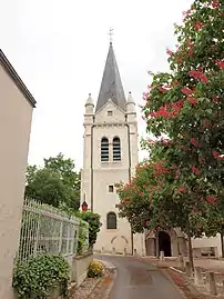 Eglise Saint-Mesmin rénovée.