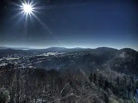 Vue de La Chaux-du-Dombief depuis le Pic de l'Aigle.