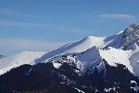 La tête du Château (au centre droit) vue depuis le sud-ouest.