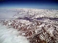 La cordillère des Andes s'étendant à perte de vue.