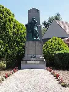 Poilu blessé (monument aux morts)