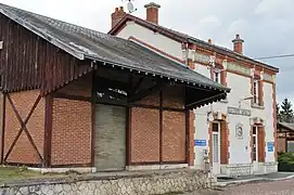 L'ancienne halle aux marchandises.