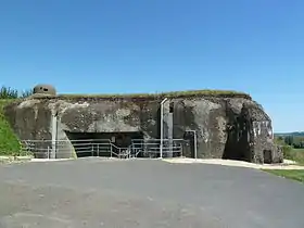 Vue de l'arrière du bloc 1 de l'ouvrage.