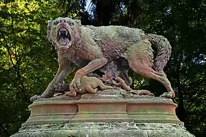 Pierre Louis Rouillard, La Louve (1865), Toulouse, jardin du Grand Rond.