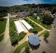 La Place centrale d'Eugénie-les-Bains.