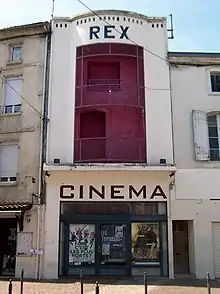 Façace du cinéma Rex de La Réole.