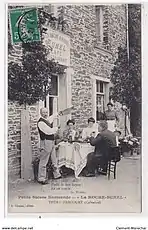 Carte postale des années 1900-1910, café-restaurant « la Roche-Bunel » à Thury-Harcourt, avec la mention « Petite Suisse Normande ».