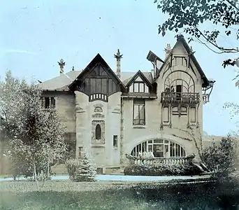 La façade Nord en septembre 1911 après le changement de Majorelle en 1907. Musée de l'École de Nancy