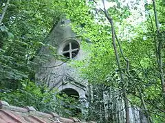 ...et sa chapelle à redécouvrir.