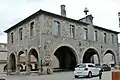 La halle de Saint Didier.