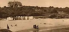 La plage de Port Manec'h et le manoir Dalmore vers 1930.
