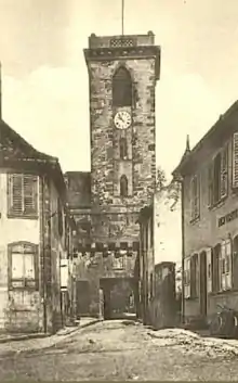 La tour de l'ancien château vers 1900.