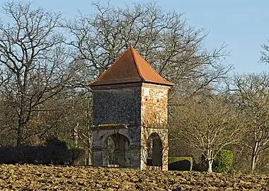 Pigeonnier du Bouysset.