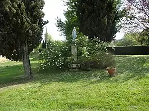 Statue de la Vierge à l'Enfant à Labastide.