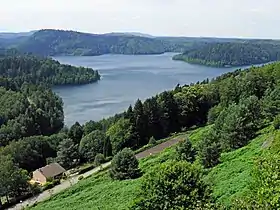 Le lac de Pierre-Percée, dans le Sud-Est vosgien.