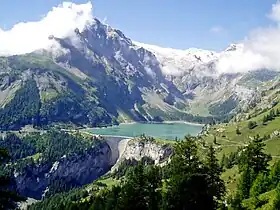 Le barrage et le lac de Tseuzier.