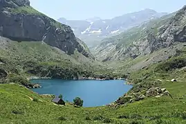 Le lac et cirque d'Estaubé.