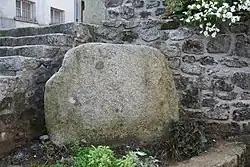 Fragment supérieur de la statue-menhir de Laucate