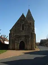 L'entrée de l'église, en 2012.