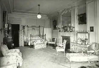 La chambre de Lady Pellatt (vers 1917)
