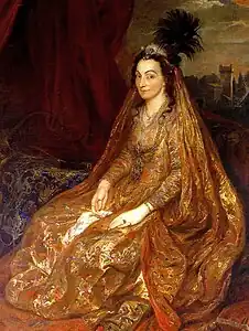 Portrait peint d'une femme brune d'aspect aristocratique et imposant, assise sur un divan, dans une robe de brocard oriental.