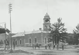 Hôtel de ville de Ladysmith en 1900 durant le siège boer.