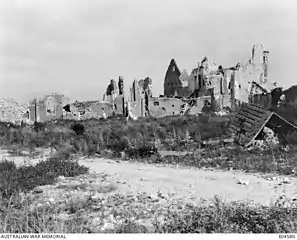 Ruines de l'église en 1918.