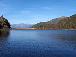 Lac d'Elio, réservoir supérieur de la centrale de pompage de Roncovalgrande.