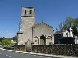 Église Saint-Pierre de Lagorce