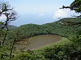 Lac du cratère du volcan Maderas.