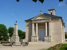 Église Saint-Thibault de Laives