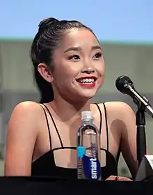 Lana Condor dans le rôle de Lara Jean Song-Covey.