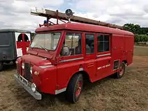 Land Rover Series IIA Forward Control, en véhicule de pompiers.