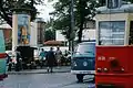 Fleuriste niché dans une Litfaßsäule, à Hambourg (1975).