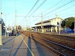 Les voies en direction de Saint-Macaire (janvier 2010).