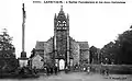 Lanrivain : l'église paroissiale et ses deux calvaires (carte postale Émile Hamonic)