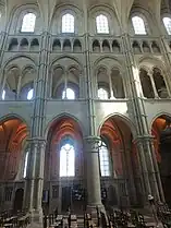 Élévation de la nef de la cathédrale de Laon.