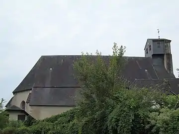 L'église, vue latérale.