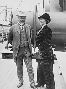 Robert et Laura Borden à bord du SS Royal George en route pour l'Angleterre, en 1912.