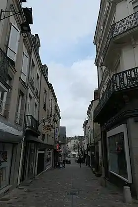 Image illustrative de l’article Rue du Pont-de-Mayenne