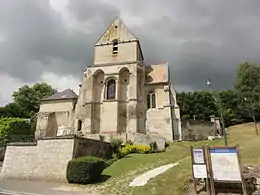 L'église Saint-Laurent.