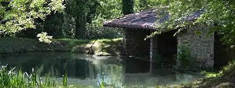 Le lavoir d'Allonne.