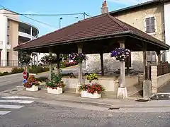 Le lavoir de Marchon, près d'Arbent.