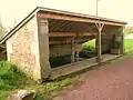 Le lavoir du chemin des Boutières.