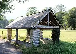 Le lavoir de Vidalos.