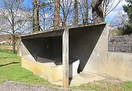 Le lavoir de Puyos.