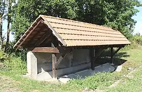 Le lavoir Nord-Ouest.