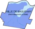 2002 Ville de La Baie devient l'Arrondissement de La Baie de Saguenay à la suite de sa fusion avec les municipalités de Chicoutimi, Jonquière, Laterrière, Shipshaw, Lac-Kénogami et Canton-Tremblay.